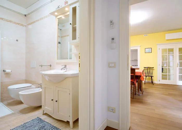 Ca' Mercati Mestre - Due *