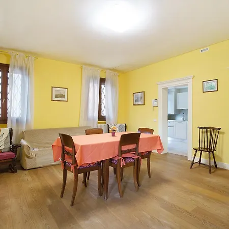 Ca' Mercati Mestre - Due Apartament *
