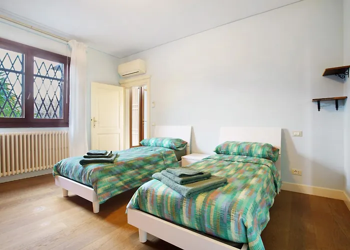 Ca' Mercati Mestre - Due Apartment Venice